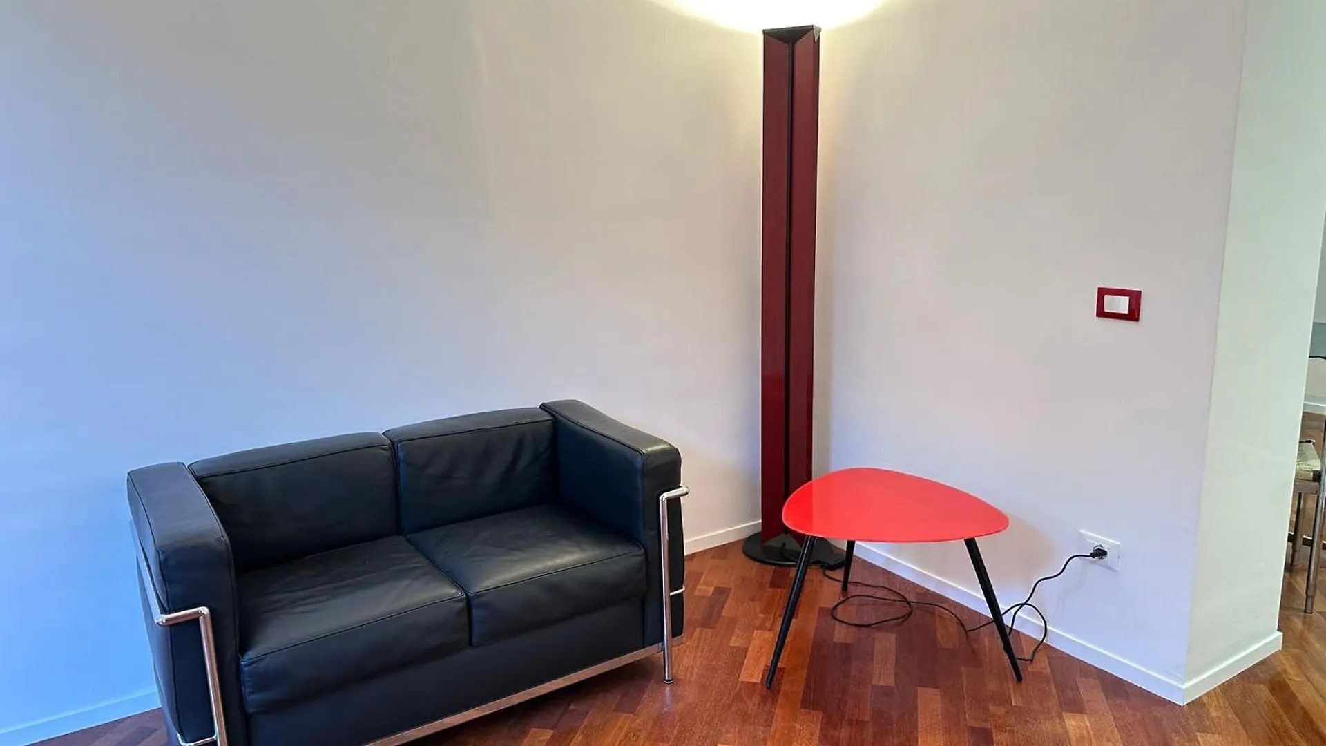 Apartment Whouse Suite Apartament Indipendenza Bologna Italy