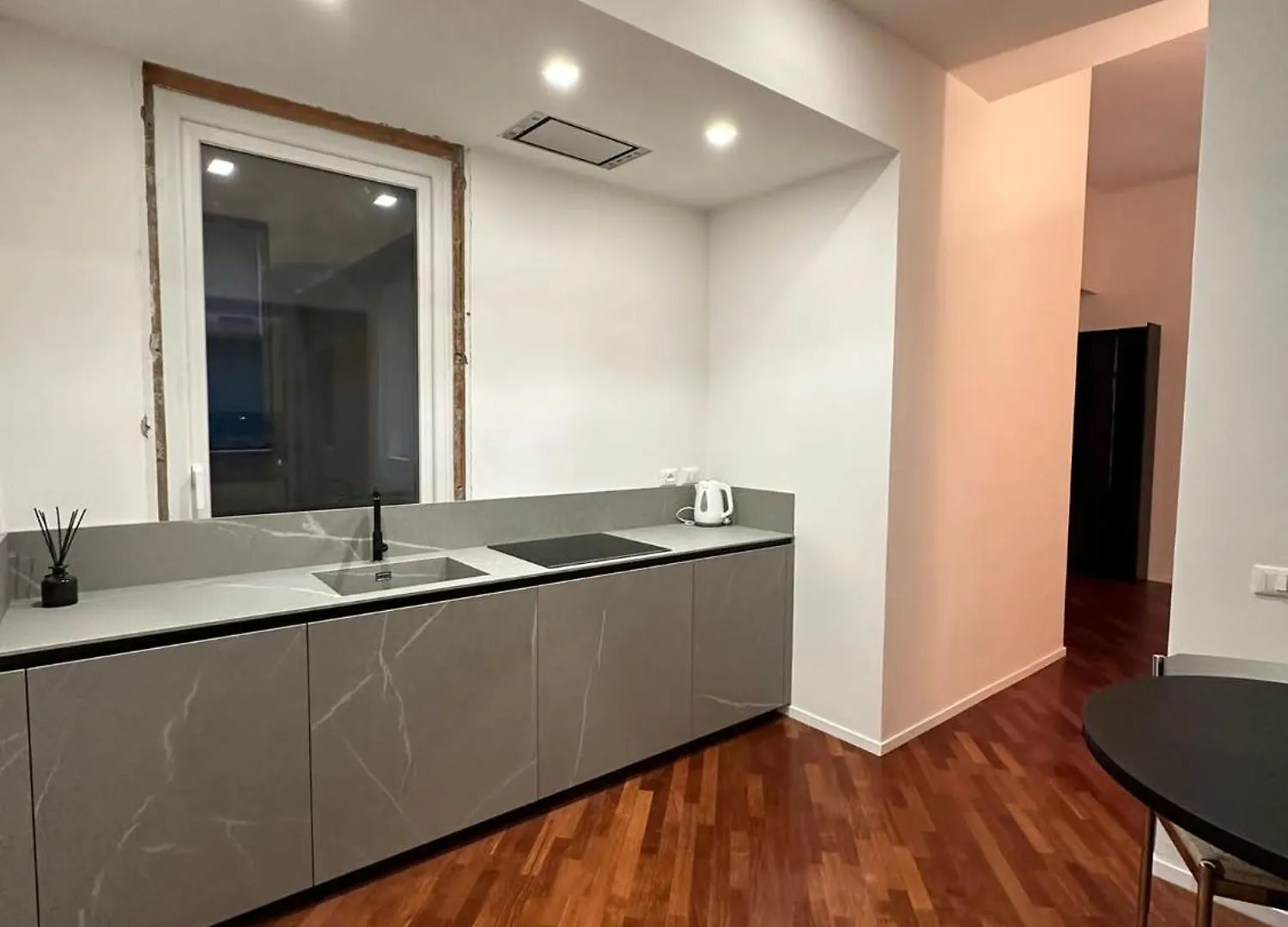 Whouse Suite Apartament Indipendenza Bologna 0*,