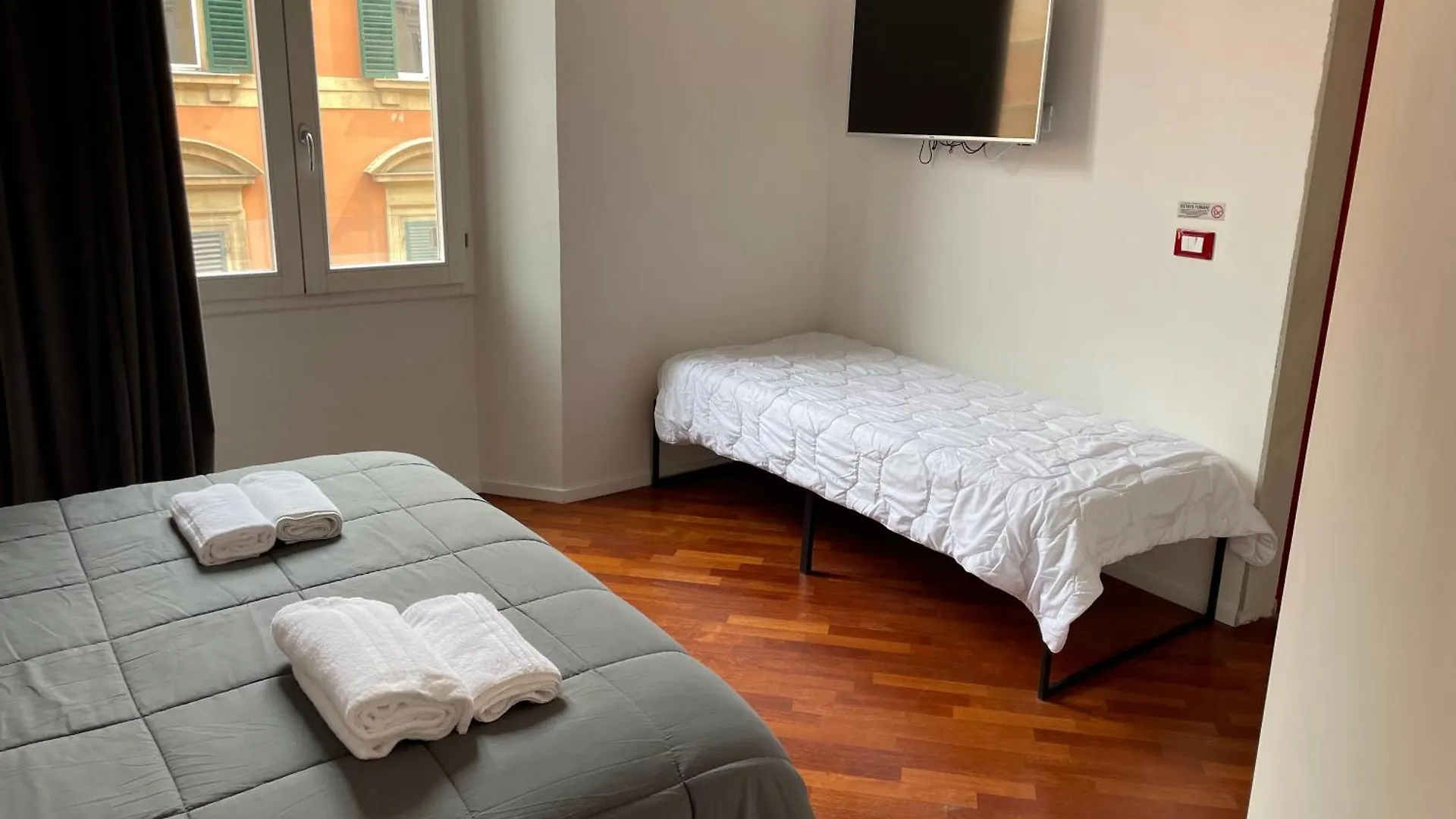 Whouse Suite Apartament Indipendenza Bologna Italy